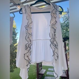 CLOSING SALE! T-shirt White Moa Moa